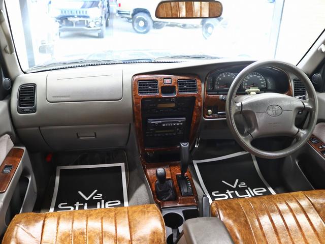 ハイラックスサーフ SSR-X オリジナルナローパッケージ/US4RUNNER仕様/TOYOTAクラシックグリル/NEW16インチ新品クリムソンアルミ/BFグッドリッチタイヤ/社外サイドステップ/背面タイヤ/キャメルシートカバー(23枚目)