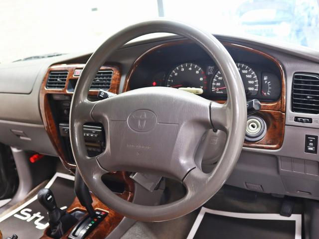 ハイラックスサーフ SSR-X オリジナルナローパッケージ/US4RUNNER仕様/TOYOTAクラシックグリル/NEW16インチ新品クリムソンアルミ/BFグッドリッチタイヤ/社外サイドステップ/背面タイヤ/キャメルシートカバー(28枚目)