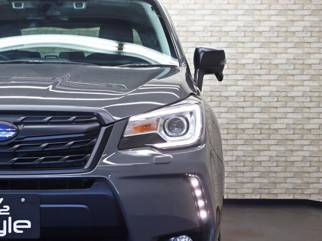 フォレスター Sリミテッド アドバンスドセイフティパッケージ 16インチNEWアルミホイール/TOYOオープンカントリーRTタイヤ/ルーフラック/リアスポイラー/シートヒーター/Bt接続/バックカメラ/テールランプブラックアウト/アイサイト/パワーシート/記録簿(8枚目)