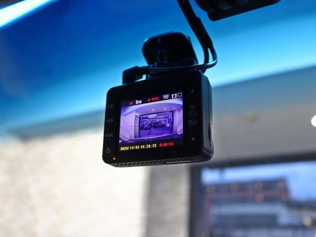 デリカD:5 G パワーパッケージ 両側電動SD/イクリプス製SDナビ/クル-図コントロール/バンパープロテクター/JAOSオーバーフェンダーKIT/1.5インチリフトUP/16インチAW/BFグッドリッチタイヤ/スマートキー(24枚目)