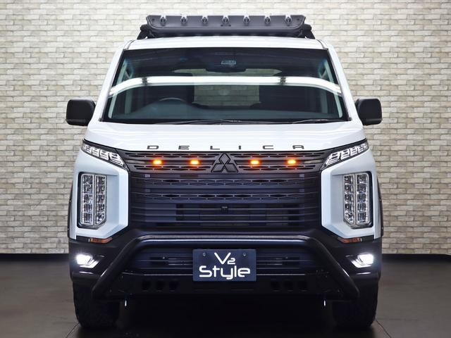 デリカＤ：５ Ｇ　パワーパッケージ　４ＷＤ／両側電動ＳＤ／ｅ‐Ａｓｓｉｓｔ／純正１０．１ナビ／ＩＰＦグリルマーカー／ＢＵＳＴＥＲＳ２０８０改／ＧＯＱＢＵＴＯＲ－３／ＪＡＯＳオーバーフェンダー／リフトＵＰ／ＮＥＷ１６インチＡＷ／記録簿付（4枚目）