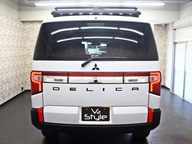 デリカＤ：５ Ｇ　パワーパッケージ　４ＷＤ／両側電動ＳＤ／ｅ‐Ａｓｓｉｓｔ／純正１０．１ナビ／ＩＰＦグリルマーカー／ＢＵＳＴＥＲＳ２０８０改／ＧＯＱＢＵＴＯＲ－３／ＪＡＯＳオーバーフェンダー／リフトＵＰ／ＮＥＷ１６インチＡＷ／記録簿付（18枚目）