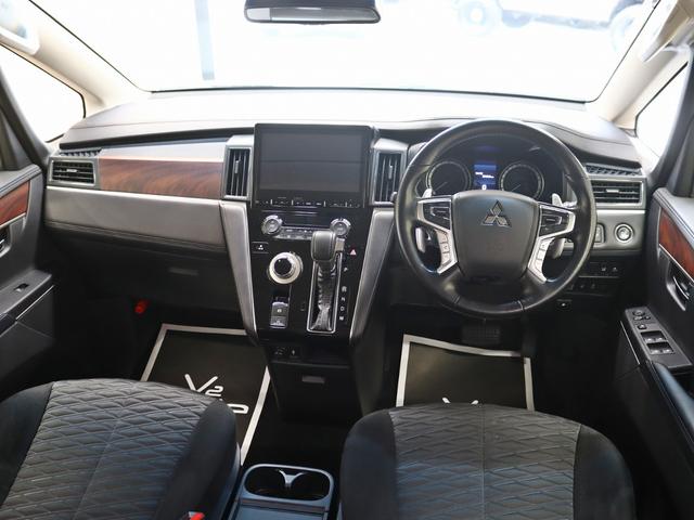 デリカＤ：５ Ｇ　パワーパッケージ　４ＷＤ／両側電動ＳＤ／ｅ‐Ａｓｓｉｓｔ／純正１０．１ナビ／ＩＰＦグリルマーカー／ＢＵＳＴＥＲＳ２０８０改／ＧＯＱＢＵＴＯＲ－３／ＪＡＯＳオーバーフェンダー／リフトＵＰ／ＮＥＷ１６インチＡＷ／記録簿付（23枚目）