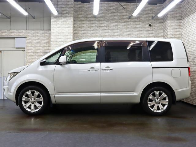 デリカＤ：５ Ｍ　電動ＳＤ／純正１８インチアルミホイール／クラリオン製メモリーナビ＆フルセグＴＶ／Ｂｌｕｅｔｏｏｔｈ接続／ＤＶＤ再生／バックカメラ／前後ドライブレコーダー／スマートキー／新品バッテリー／新品ワイパーゴム（10枚目）