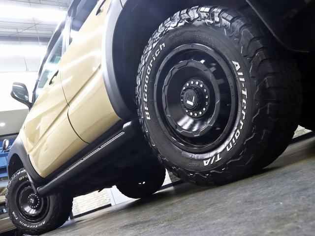 ハイラックスサーフ ＳＳＲ－Ｘリミテッド　４ＷＤ／サンルーフ／グリルマーカー／ＴＯＹＯＴＡクラシックグリル／リフトアップ／社外１７インチＡＷ＆ＢＦグッドリッチＡＴタイヤ／４連ＬＥＤリングヘッドライド／グリルマーカー／ルーフレール／ＥＴＣ車載器（13枚目）