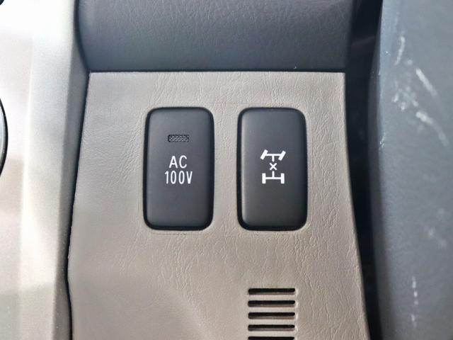 ハイラックスサーフ ＳＳＲ－Ｘリミテッド　４ＷＤ／サンルーフ／グリルマーカー／ＴＯＹＯＴＡクラシックグリル／リフトアップ／社外１７インチＡＷ＆ＢＦグッドリッチＡＴタイヤ／４連ＬＥＤリングヘッドライド／グリルマーカー／ルーフレール／ＥＴＣ車載器（28枚目）