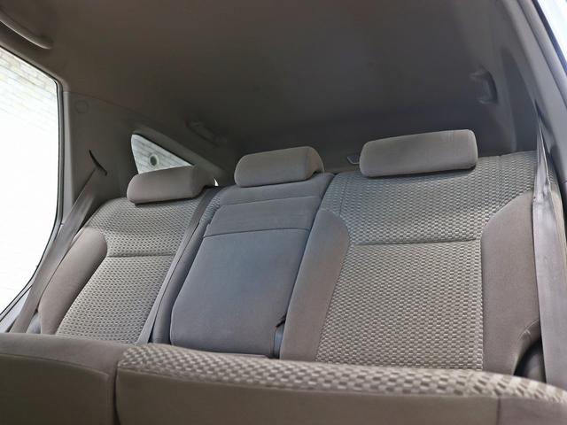 ハイラックスサーフ ＳＳＲ－Ｘ　リフトアップ／社外１７インチアルミホイール＆ブリジストンタイヤ／前後バンパーマットブラック塗装／マットブラックグリル／ＥＴＣ車載器／キーレスエントリー／ＣＤデッキ／イモビライザーシステム（30枚目）