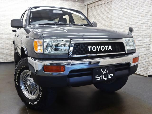 ハイラックスサーフ SSR-X 4WD/オリジナルナローパッケージ/US4RUNNER仕様/16インチDEANカリフォルニア新品アルミホイール/BFグッドリッチ新品タイヤ/リフトUP/TOYOTAクラッシックグリル/メッキバンパー(3枚目)