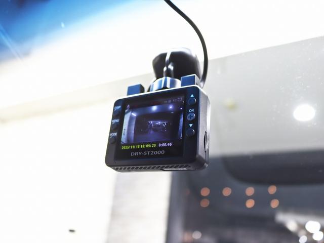 デリカD:5 M 後席モニター/ベッドキット/電動SD/16インチアルミホイール/BFグッドリッチタイヤ/リフトUP/バンパープロテクター/JAOSオーバーフェンダー/加工ヘッドライト/ベットキット/ドラレコ/記録簿付(24枚目)