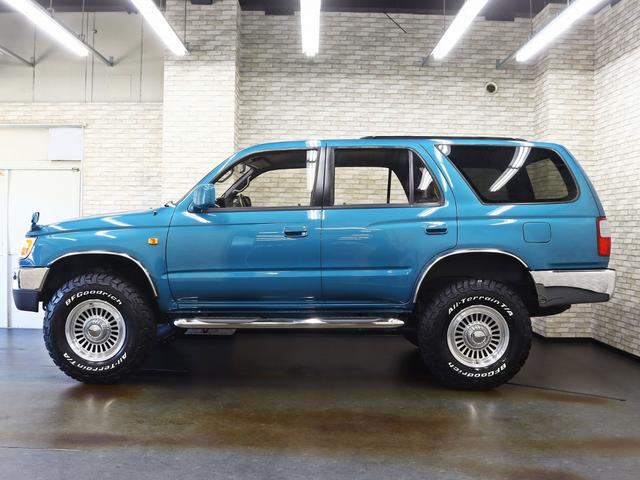 ハイラックスサーフ ＳＳＲ－Ｘ　オリジナルナローパッケージ／ＵＳ４ＲＵＮＮＥＲ仕様／ＴＯＹＯＴＡクラシックグリル／ＮＥＷ１６インチ新品アルミホイール／ＢＦグッドリッチタイヤ／社外メッキサイドステップ／キャメルシートカバー／ＥＴＣ（11枚目）