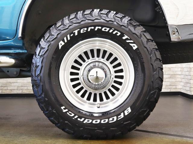 ハイラックスサーフ ＳＳＲ－Ｘ　オリジナルナローパッケージ／ＵＳ４ＲＵＮＮＥＲ仕様／ＴＯＹＯＴＡクラシックグリル／ＮＥＷ１６インチ新品アルミホイール／ＢＦグッドリッチタイヤ／社外メッキサイドステップ／キャメルシートカバー／ＥＴＣ（12枚目）