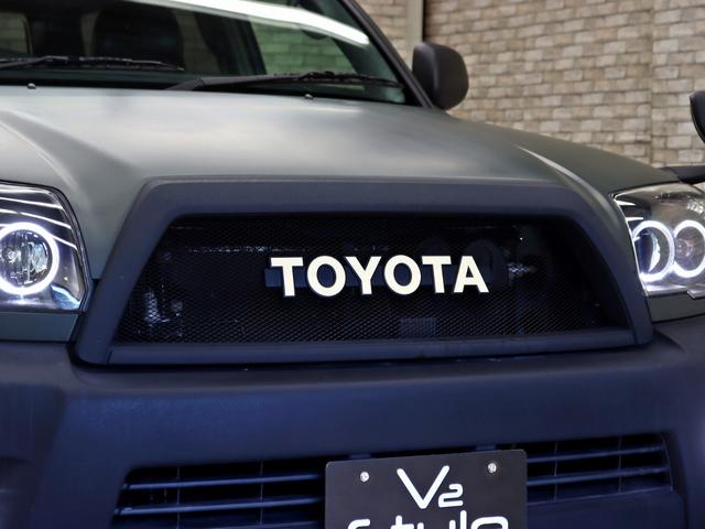ハイラックスサーフ ＳＳＲ－Ｘ　４ＷＤ／リフトＵＰ／社外１７インチアルミホイール／ＢＦグッドリッチＡＴタイヤ／前後バンパーマットブラック塗装／ＴＯＹＯＴＡグリル／ＬＥＤフォグランプ／社外４連イカリングヘッドライト／シートカバー（10枚目）