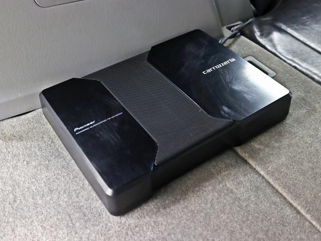 ハイラックスサーフ ＳＳＲ－Ｘ　４ＷＤ／リフトＵＰ／社外１７インチアルミホイール／ＢＦグッドリッチＡＴタイヤ／前後バンパーマットブラック塗装／ＴＯＹＯＴＡグリル／ＬＥＤフォグランプ／社外４連イカリングヘッドライト／シートカバー（37枚目）