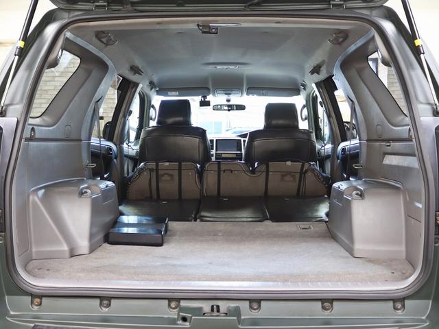 ハイラックスサーフ ＳＳＲ－Ｘ　４ＷＤ／リフトＵＰ／社外１７インチアルミホイール／ＢＦグッドリッチＡＴタイヤ／前後バンパーマットブラック塗装／ＴＯＹＯＴＡグリル／ＬＥＤフォグランプ／社外４連イカリングヘッドライト／シートカバー（38枚目）