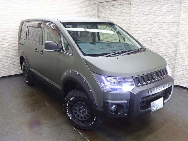 皆様にずっと安心してお乗り頂ける様に、全車両一年保証更新型プログラムに対応しております。万が一の際にはディーラー系工場をはじめ全国の提携工場で修理対応が可能です。