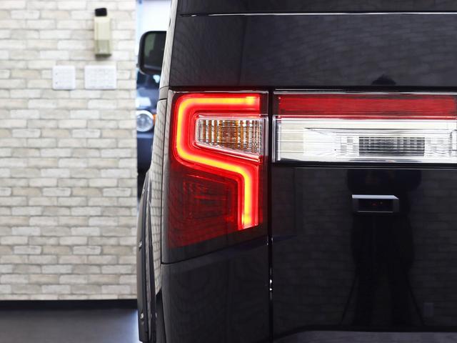 デリカD:5 P 4WD/両側電動SD/三菱e-Assist/ケンウッド製メモリーナビ/BUSTERS2080HD改/GOQUBUTO/JAOSオーバーフェンダー/リフトアップ/NEW16In新品アルミホイール/記録簿(20枚目)