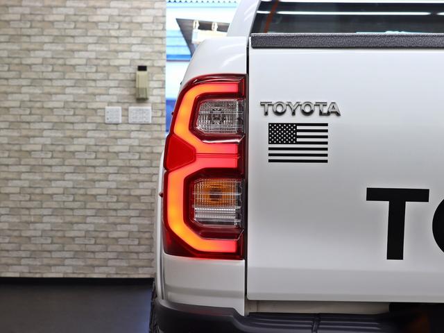 ハイラックス Ｚ　ＧＲスポーツ　ディスプレイオーディオ／パノラミックビューモニター／グリルマーカー／リフトＵＰ／ＸＪ０４１６インチアルミホイール／ＴＯＹＯオープンカントリーＲ／Ｔタイヤ／パーキングセンサー／スマートキー／記録簿付（17枚目）