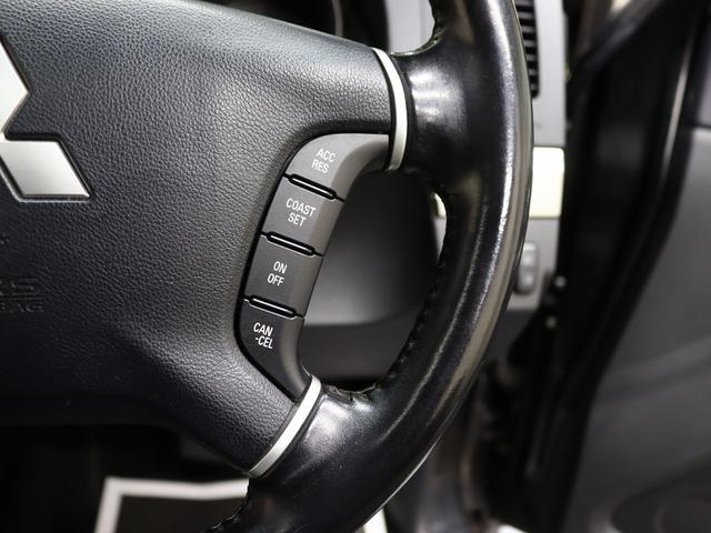 高速道路等で定速走行が可能な、クルーズコントロール付きとなっております。