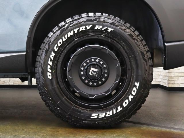 フォレスター 2.0XT アイサイト 4WD/サンルーフ/アイサイト/16インチアルミホイール/TOYOオープンカントリーRTタイヤ/ルーフラック/テールランプブラックアウト/Rスポイラー/シートヒーター/Bt接続/バックカメラ/記録簿付(14枚目)