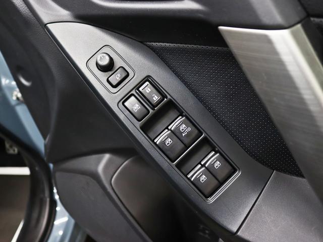 フォレスター 2.0XT アイサイト 4WD/サンルーフ/アイサイト/16インチアルミホイール/TOYOオープンカントリーRTタイヤ/ルーフラック/テールランプブラックアウト/Rスポイラー/シートヒーター/Bt接続/バックカメラ/記録簿付(39枚目)