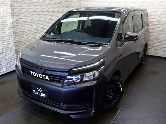 ヴォクシー ハイブリッドＸ　電動ＳＤ／ＴＯＹＯＴＡグリル／Ｇｚフードモール／ＮＥＷ１５インチスチールホイール／マッドスタータイヤ／純正ＳＤナビ／地デジＴＶ／Ｂｌｕｅｔｏｏｔｈ接続／ＤＶＤ再生／Ｂカメラ／スマートキー／記録簿付（6枚目）