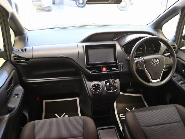 ヴォクシー ハイブリッドＸ　電動ＳＤ／ＴＯＹＯＴＡグリル／Ｇｚフードモール／ＮＥＷ１５インチスチールホイール／マッドスタータイヤ／純正ＳＤナビ／地デジＴＶ／Ｂｌｕｅｔｏｏｔｈ接続／ＤＶＤ再生／Ｂカメラ／スマートキー／記録簿付（21枚目）