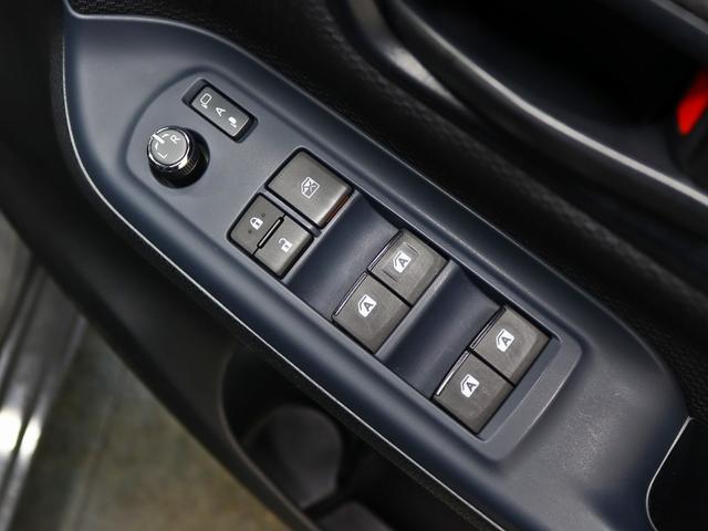 ヴォクシー ハイブリッドＸ　電動ＳＤ／ＴＯＹＯＴＡグリル／Ｇｚフードモール／ＮＥＷ１５インチスチールホイール／マッドスタータイヤ／純正ＳＤナビ／地デジＴＶ／Ｂｌｕｅｔｏｏｔｈ接続／ＤＶＤ再生／Ｂカメラ／スマートキー／記録簿付（34枚目）