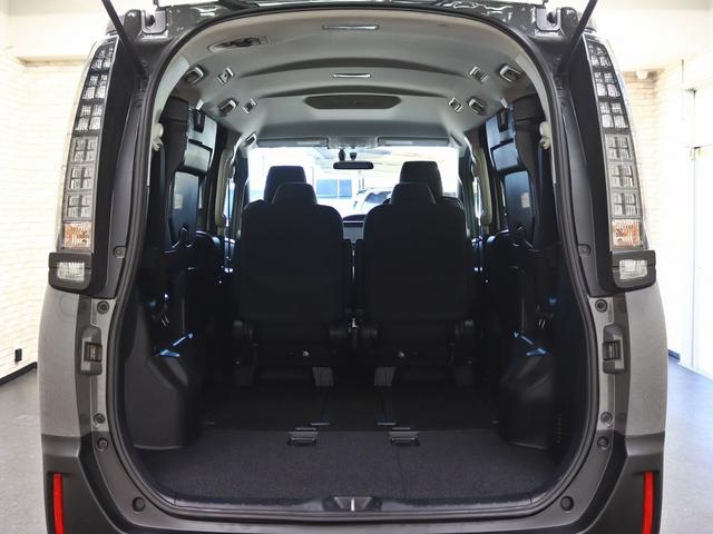 ヴォクシー ハイブリッドＸ　電動ＳＤ／ＴＯＹＯＴＡグリル／Ｇｚフードモール／ＮＥＷ１５インチスチールホイール／マッドスタータイヤ／純正ＳＤナビ／地デジＴＶ／Ｂｌｕｅｔｏｏｔｈ接続／ＤＶＤ再生／Ｂカメラ／スマートキー／記録簿付（39枚目）