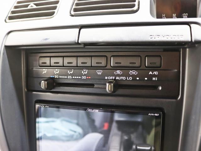 各種操作スイッチ類も使い易さを考えた配置となっております。