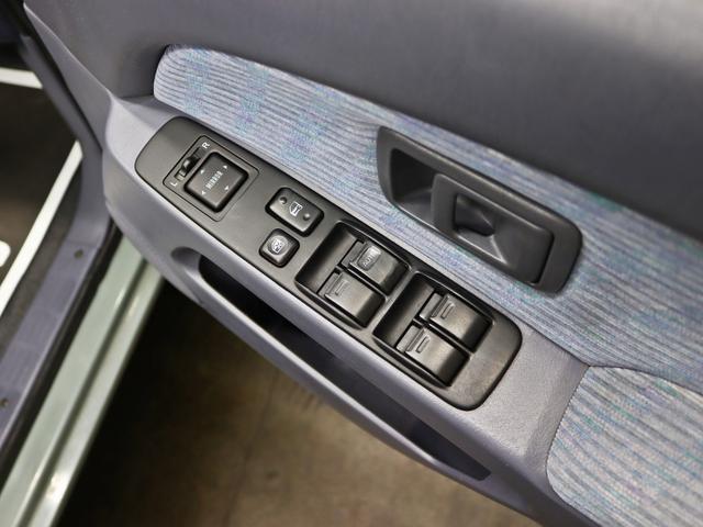 細かい部分まで徹底したルームクリーニングを施工させて頂いております。是非一度お客様ご自身の目でご覧になって下さい。