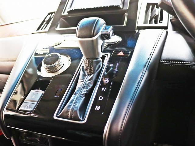 デリカＤ：５ Ｐ　４ＷＤ／両側電動ＳＤ／三菱ｅ－Ａｓｓｉｓｔ／ケンウッド製メモリーナビ／ＢＵＳＴＥＲＳ２０８０ＨＤ改／ＧＯＱＵＢＵＴＯ／ＪＡＯＳオーバーフェンダー／リフトアップ／ＮＥＷ１６Ｉｎ新品アルミホイール／記録簿（32枚目）