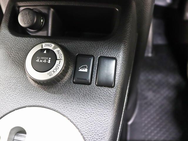 エクストレイル ２５Ｘ　４ＷＤ／ＮＩＳＳＡＮクラシックグリル／リフトＵＰ／新品１６インチＡＷ／ＴＯＹＯオープンカントリーＲＴ新品タイヤ／インナーブラックヘッドライト／カブロシート／社外ルーフキャリア／ＤＡＣ機能／キーレスキー（27枚目）