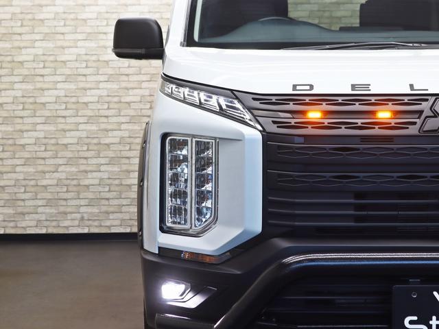 デリカＤ：５ Ｐ　４ＷＤ／両側電動ＳＤ／ドラレコ／ｅ‐Ａｓｓｉｓｔ／１０インチナビ／ＩＰＦグリルマーカー／ＢＵＳＴＥＲＳ２０８０／ＧＯＱＢＵＴＯ／ＪＡＯＳオーバーフェンダー／ＮＥＷ１６インチＡＷ／ＢＦＧタイヤ／記録簿付（7枚目）