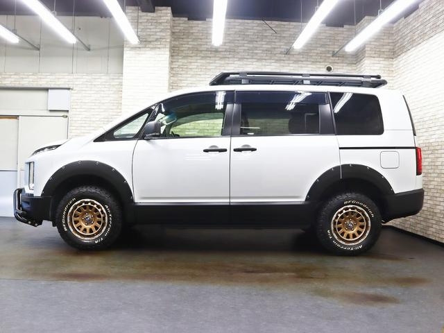 デリカＤ：５ Ｐ　４ＷＤ／両側電動ＳＤ／ドラレコ／ｅ‐Ａｓｓｉｓｔ／１０インチナビ／ＩＰＦグリルマーカー／ＢＵＳＴＥＲＳ２０８０／ＧＯＱＢＵＴＯ／ＪＡＯＳオーバーフェンダー／ＮＥＷ１６インチＡＷ／ＢＦＧタイヤ／記録簿付（14枚目）