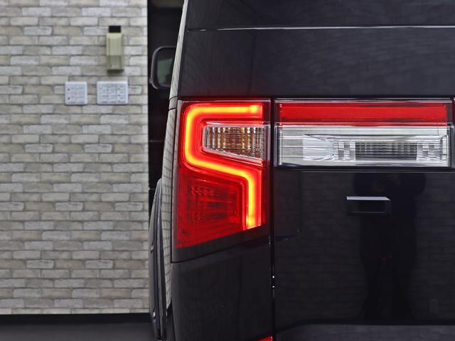 デリカＤ：５ Ｐ　４ＷＤ／両側電動ＳＤ／三菱ｅ－Ａｓｓｉｓｔ／ケンウッド製メモリーナビ／ＢＵＳＴＥＲＳ２０８０ＨＤ改／ＧＯＱＢＵＴＯ／ＪＡＯＳオーバーフェンダー／リフトアップ／ＮＥＷ１６Ｉｎ新品アルミホイール／記録簿（20枚目）