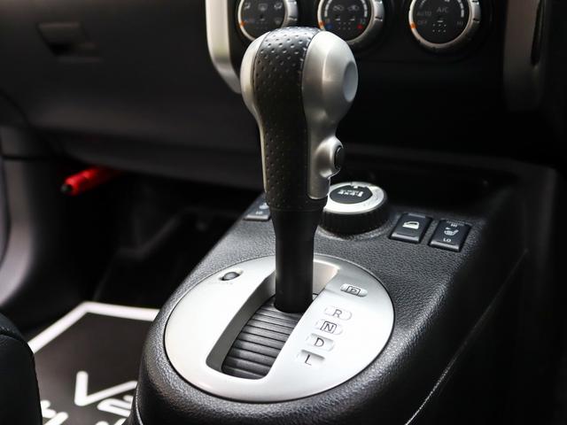 エクストレイル 20Xtt 4WD/新品16インチアルミホイール/TOYOオープンカントリーRT新品タイヤ/リフトアップ/ヘッドライトインナーブラック加工/マットブラックグリル/テールブラックアウト/バックカメラ/インテリキー(30枚目)