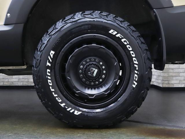 デリカＤ：５ Ｍ　電動ＳＤ／社外後席モニター／バンパープロテクター／ＪＡＯＳオーバーフェンダー／リフトＵＰ／ＮＥＷ１６インチＡＷ／ＢＦグッドリッチＡＴ新品タイヤ／角目リングＬＥＤヘッドライト／スモークテール／記録簿付（14枚目）