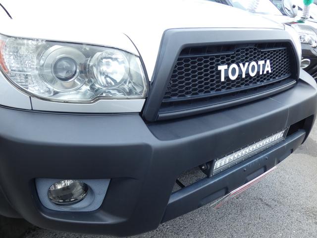 ハイラックスサーフ ＳＳＲ－Ｘリミテッド　４ＷＤ　リフトアップ＆１７ＡＷ　ＢＦグッドリッチタイヤ　サイドステップ　ヒッチメンバー　ＴＯＹＯＴＡグリル　ＬＥＤヘッド　マフラー　社外ナビ＆フルセグＴＶ　Ｂカメラ　ＥＴＣ　キーレス　革調シートカバー（14枚目）