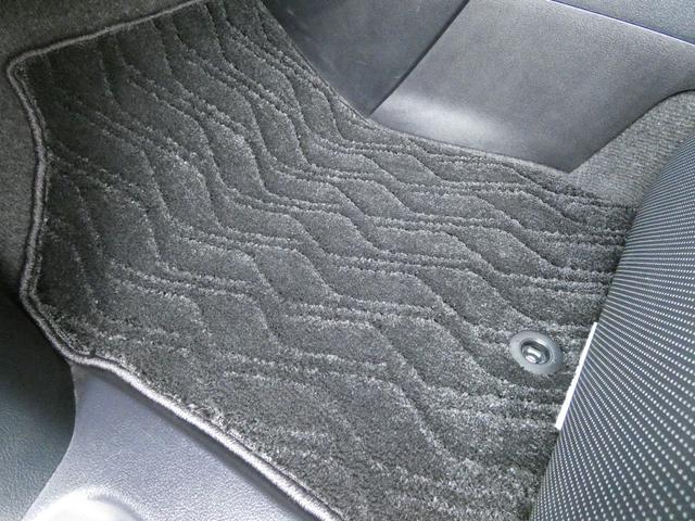 アルファード 2.5S Cパッケージ ワンオーナー 革シート 両側オートスライドドア 純正ナビ&フルセグTV バックカメラ フリップダウンモニター スマートキー LEDヘッドライト ドライブレコーダー(40枚目)