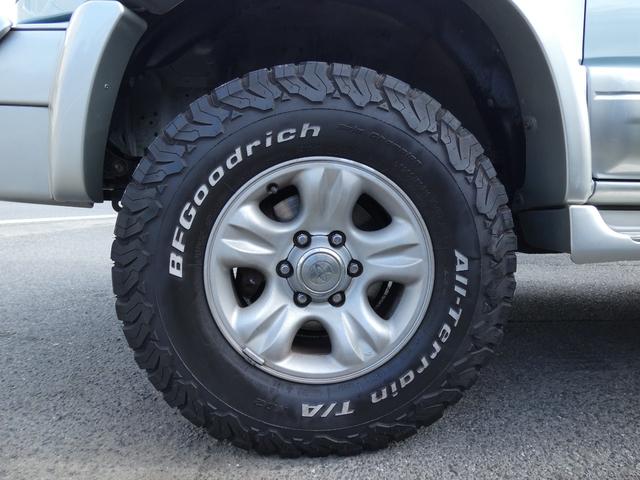 ハイラックスサーフ SSR-X 4WD 社外ナビ&フルセグTV ETC リフトアップ BFグッドリッチタイヤ シートカバー TOYOTAグリル キーレス(17枚目)