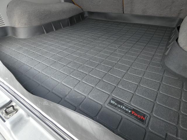 ハイラックスサーフ SSR-X 4WD 社外ナビ&フルセグTV ETC リフトアップ BFグッドリッチタイヤ シートカバー TOYOTAグリル キーレス(26枚目)