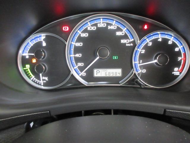 2.0GT ターボ 快適な走りです 希少7人乗り 人気の黒!(18枚目)