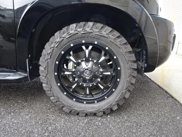 セコイア プラチナム　新車並行　プラチナム　レッドロックレザー　ＦＵＥＬ２０インチ　Ｓｍｉｔｔｙｂｉｌｔテントオーニング　カーサイドタープ　ＳＤナビ９型純正フリップダウンモニター　ＢＳＭ　レーダークルーズ　パワーバックドア（15枚目）