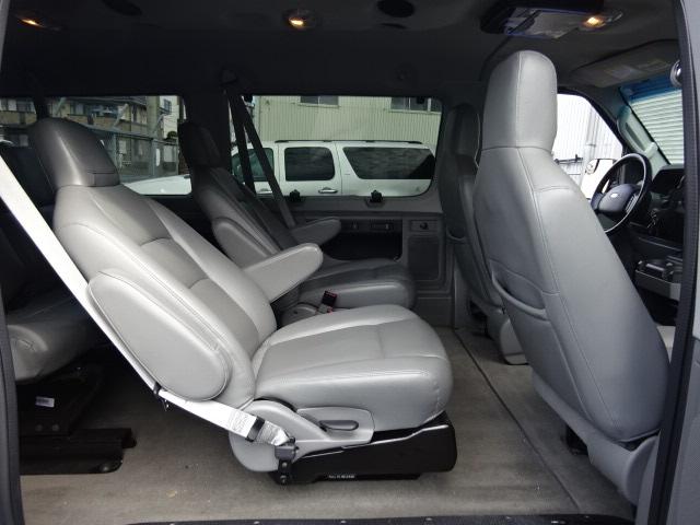 Ｅ－１５０ 　２０１４年　モデル　Ｅ－１５０　エコノライン　ＸＬＴプレミア　アルパイン１１インチフローティングナビ　アルパインフリップダウンモニター　ＣＡＲＦＡＸ確認済み　前後ドライブレコーダー　ＥＴＣ（17枚目）