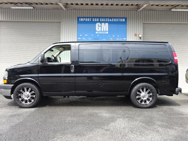 シボレーエクスプレス 　２００８年後期型モデル　パッセンジャーＡＷＤ　オートチェックＣＡＲＦＡＸあり　実走行　ＳＤナビ　Ｂカメラ　分割リクライニング＆フラットシート　ＸＤ２０インチ　スライドドア　ＥＴＣ　記録簿付き（5枚目）