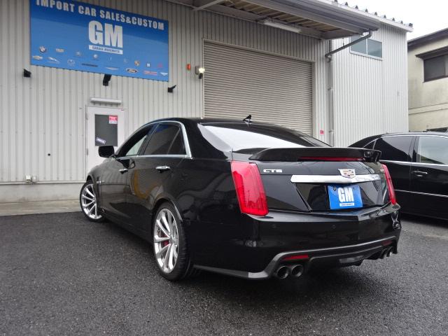 キャデラックＣＴＳ－Ｖ スペック－Ｂ　スペックＢ　正規ディーラー車　スーパーチャージャーカーボンファイバーエアロＰＫＧ　レカロ製パフォーマンスシート　サンルーフ　デジタルインナーミラー　アップルカープレイ　地デジ　ＥＴＣ（14枚目）