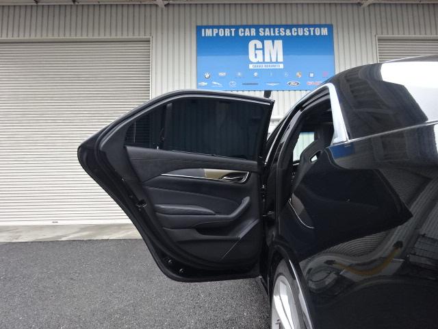 キャデラックＣＴＳ－Ｖ スペック－Ｂ　スペックＢ　正規ディーラー車　スーパーチャージャーカーボンファイバーエアロＰＫＧ　レカロ製パフォーマンスシート　サンルーフ　デジタルインナーミラー　アップルカープレイ　地デジ　ＥＴＣ（20枚目）