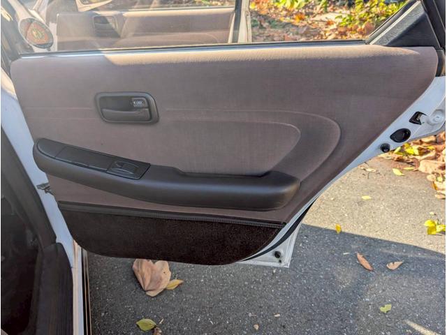 クレスタ スーパールーセントＧ　スーパールーセントＧ　７Ｍエンジン　パワーシート　クルコン　パワーウィンドウ　電格ミラー　オートエアコン　ＴＲＣ　ＥＣＴ－Ｓ　エアピュリファイアー（空気清浄機）オルタネーターリビルト交換済み（25枚目）