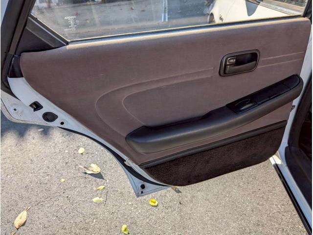 クレスタ スーパールーセントＧ　スーパールーセントＧ　７Ｍエンジン　パワーシート　クルコン　パワーウィンドウ　電格ミラー　オートエアコン　ＴＲＣ　ＥＣＴ－Ｓ　エアピュリファイアー（空気清浄機）オルタネーターリビルト交換済み（27枚目）