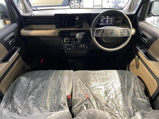 デリカミニ T プレミアム 電動スライド 純正14インチアルミホイール USBソケット ステアリングヒーター シートヒーター ロールサンシェード 撥水シート バックテーブル 後方支援 アラウンドビューモニター サーキュレーター(11枚目)